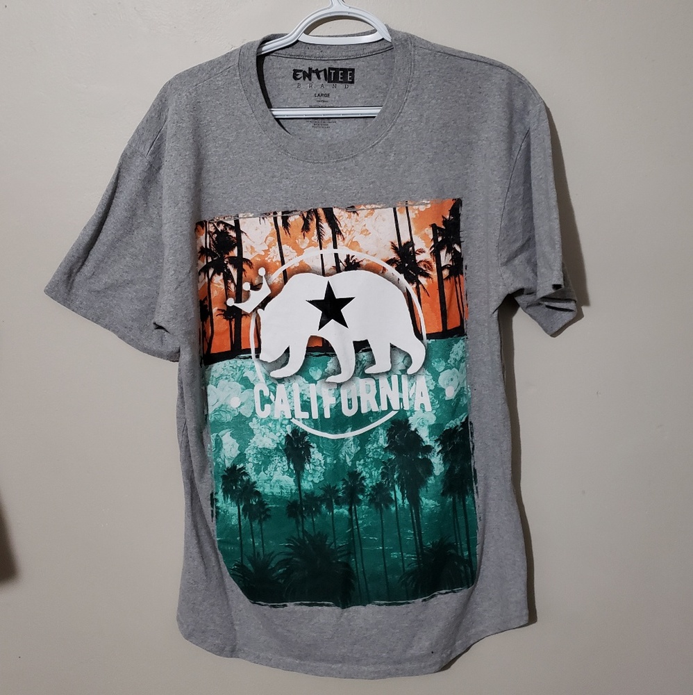 Entitee brand California graphic tee shirt size L